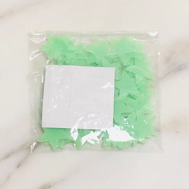 100 étoiles phosphorescentes de couleur