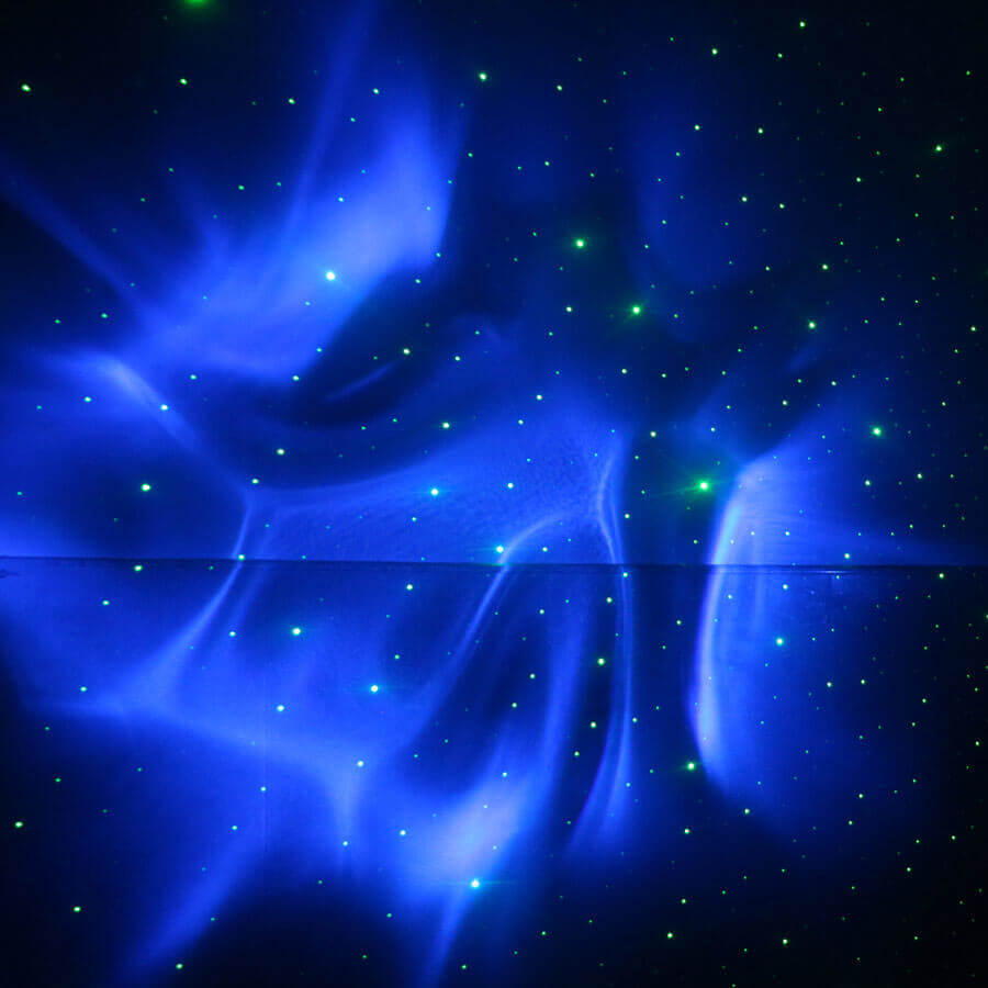 projecteur galaxie relax night pour se relaxer avec des etoiles et un univers colore envoutant