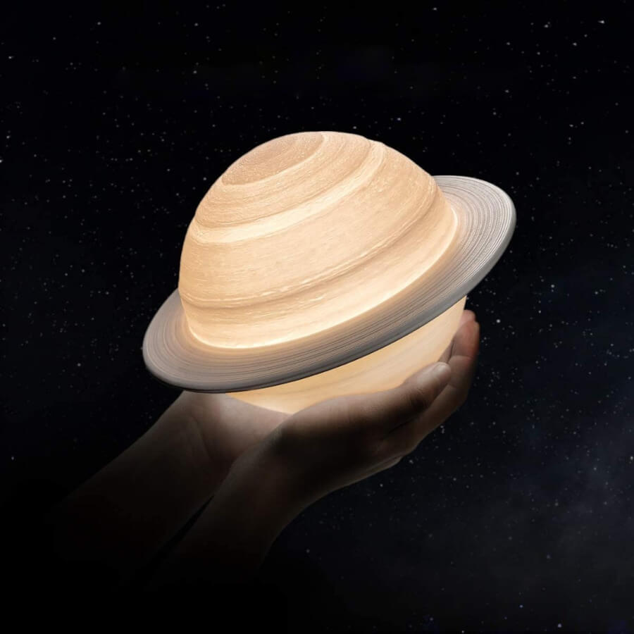 lampe 3D Saturne qui brille dans le noir